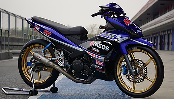 Otomotor Motor Balap