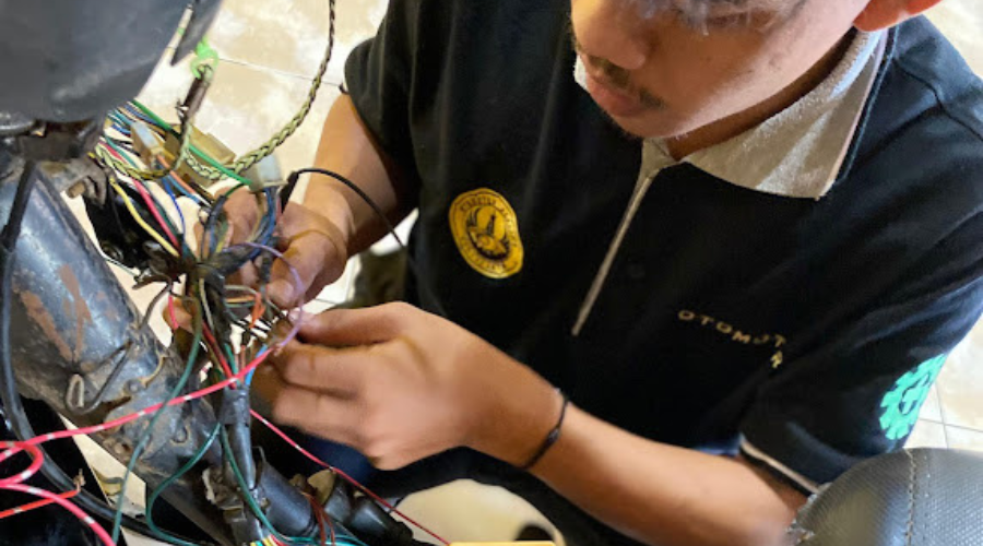 belajar reparasi motor