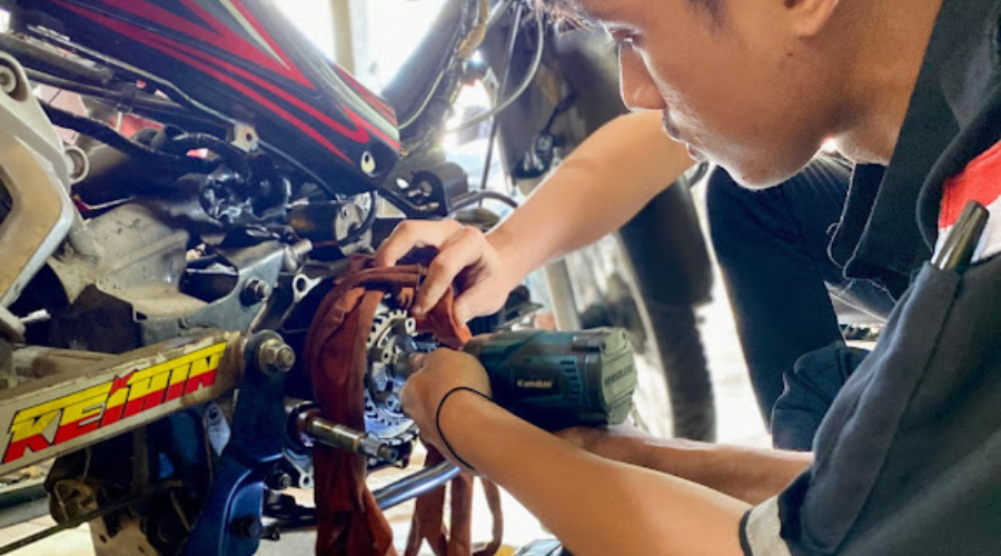 kebocoran blok mesin motor