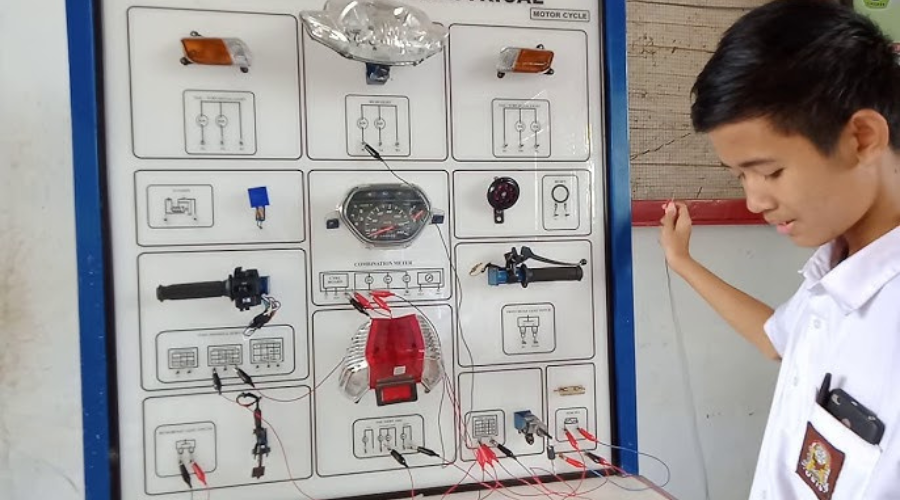 jalur kelistrikan motor injeksi